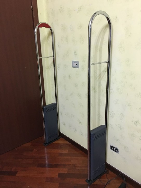 Antenne Antitaccheggio Usate